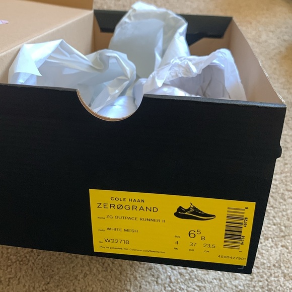 Cole Haan Women's Zerogrand Outpace Runner Ii Running Shoe - White Mesh - 6.5B - Picture 10 of 11